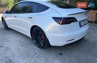 Седан Tesla Model 3 2019 в 