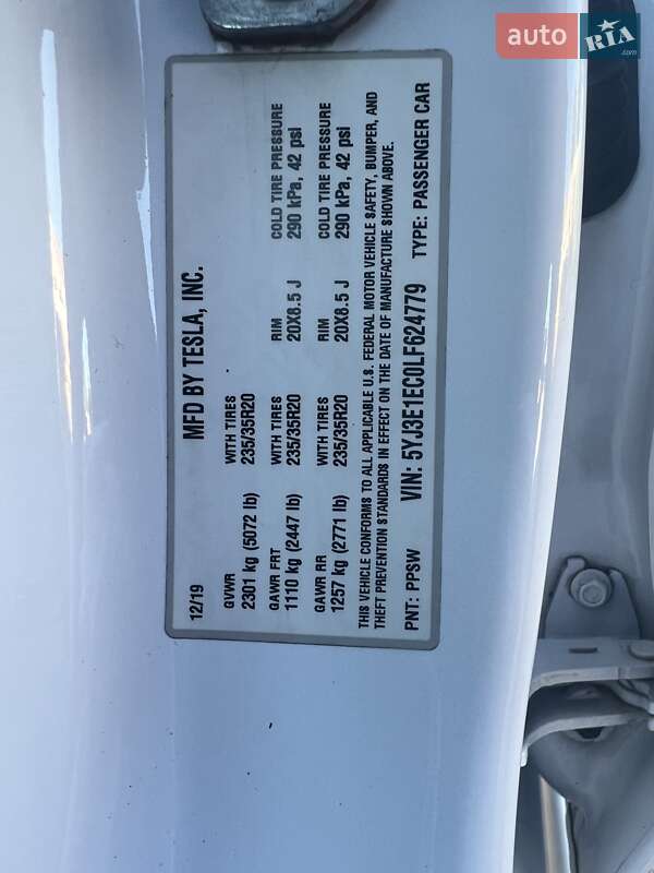Седан Tesla Model 3 2019 в Білій Церкві
