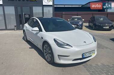 Седан Tesla Model 3 2020 в Львове