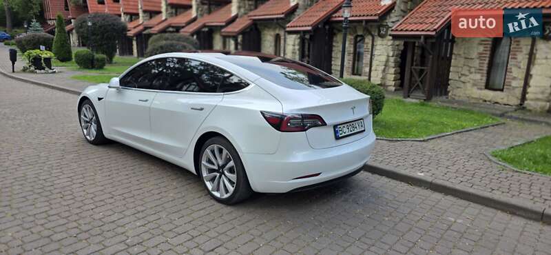 Седан Tesla Model 3 2020 в Львове фото 2 Седан Tesla Model 3 2020 в Львове