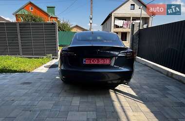 Седан Tesla Model 3 2019 в 