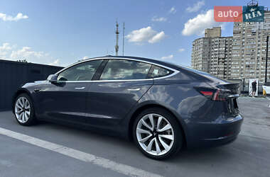 Седан Tesla Model 3 2018 в 
