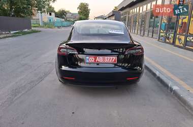 Седан Tesla Model 3 2018 в 