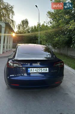 Седан Tesla Model 3 2018 в 