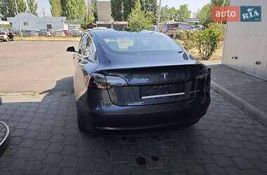 Седан Tesla Model 3 2018 в Миколаєві