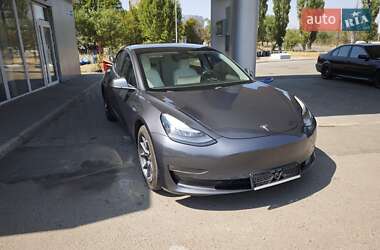 Седан Tesla Model 3 2018 в Миколаєві