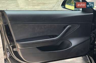 Седан Tesla Model 3 2018 в 