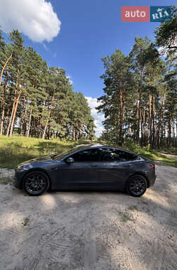 Седан Tesla Model 3 2018 в 
