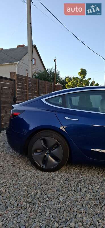 Седан Tesla Model 3 2019 в Кременчуге фото 20 Седан Tesla Model 3 2019 в Кременчуге