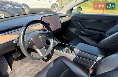 Седан Tesla Model 3 2018 в 