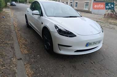 Седан Tesla Model 3 2021 в Одессе