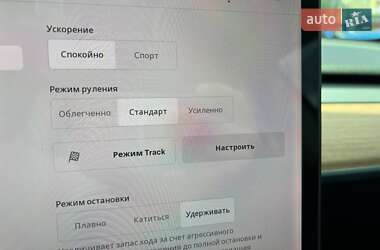 Седан Tesla Model 3 2018 в 