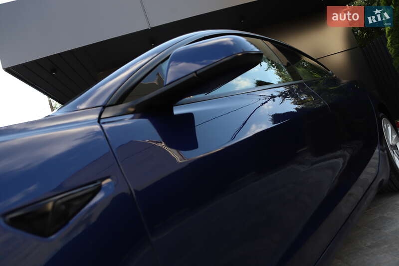 Седан Tesla Model 3 2022 в Дрогобичі фото 21 Седан Tesla Model 3 2022 в Дрогобичі
