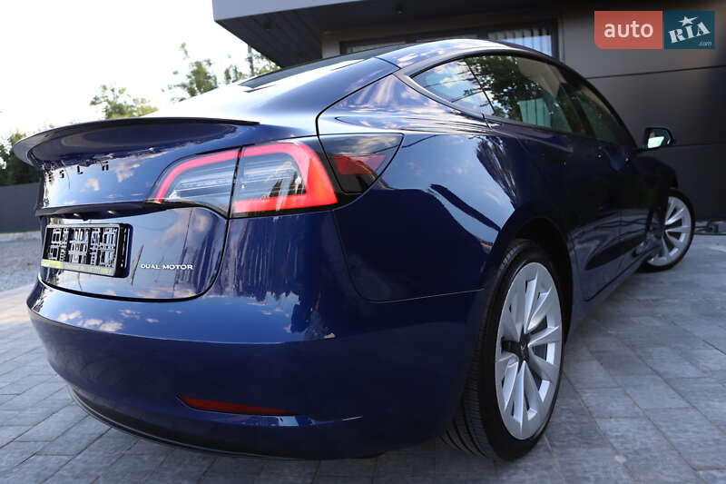 Седан Tesla Model 3 2022 в Дрогобичі фото 49 Седан Tesla Model 3 2022 в Дрогобичі