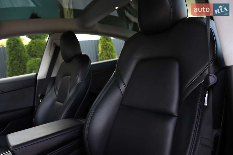 Седан Tesla Model 3 2022 в Дрогобичі фото 76 Седан Tesla Model 3 2022 в Дрогобичі