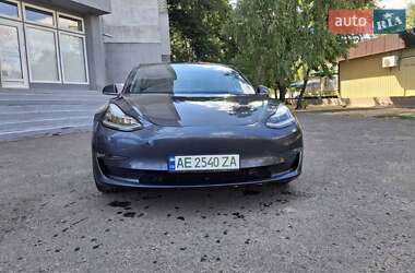 Седан Tesla Model 3 2018 в Миколаєві