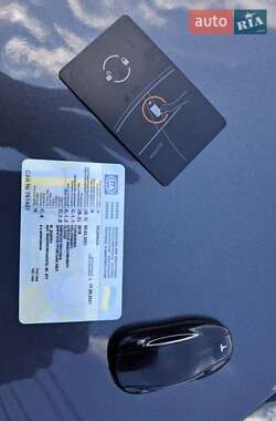 Седан Tesla Model 3 2018 в 