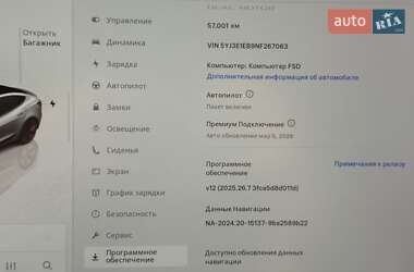 Седан Tesla Model 3 2022 в 