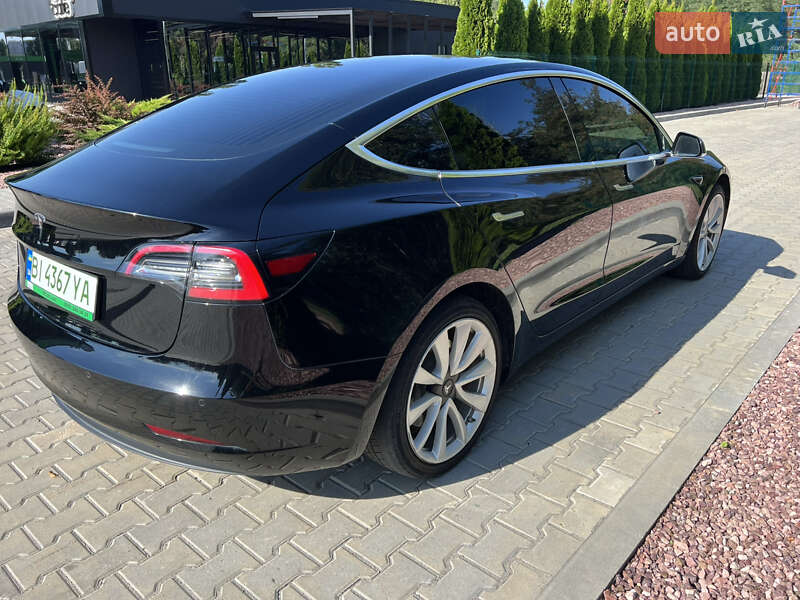 Седан Tesla Model 3 2019 в Кременчуге
