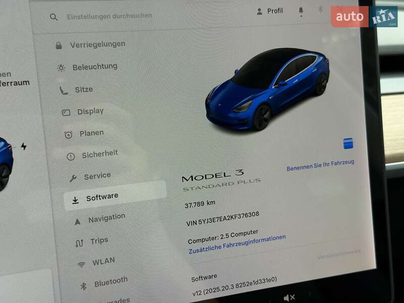 Седан Tesla Model 3 2019 в Киеве