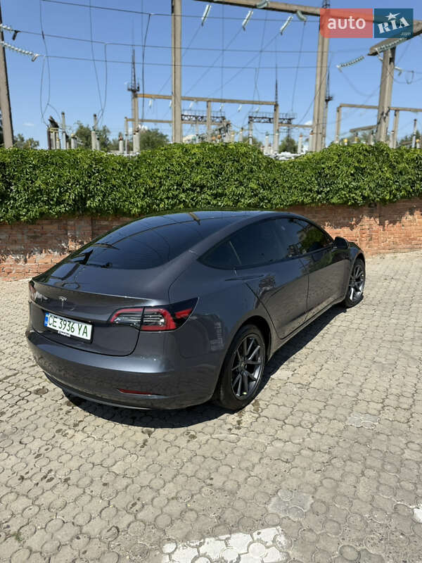 Седан Tesla Model 3 2023 в Чернівцях фото 12 Седан Tesla Model 3 2023 в Чернівцях