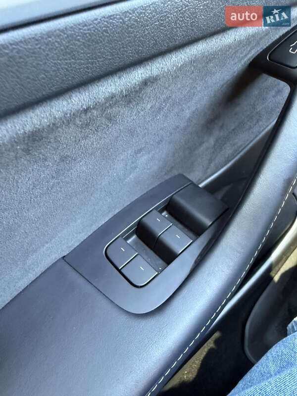 Седан Tesla Model 3 2023 в Чернівцях фото 27 Седан Tesla Model 3 2023 в Чернівцях