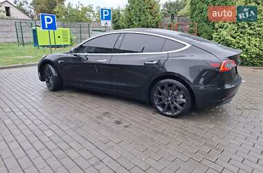 Седан Tesla Model 3 2018 в 