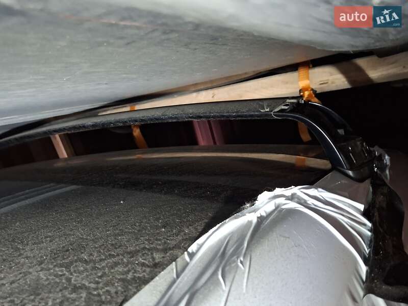 Седан Tesla Model 3 2021 в Хмельницком