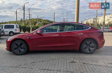 Седан Tesla Model 3 2019 в 