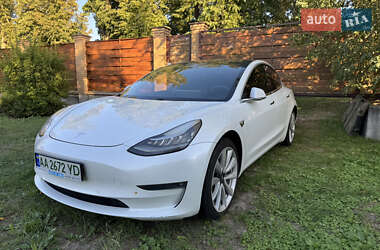 Седан Tesla Model 3 2018 в 