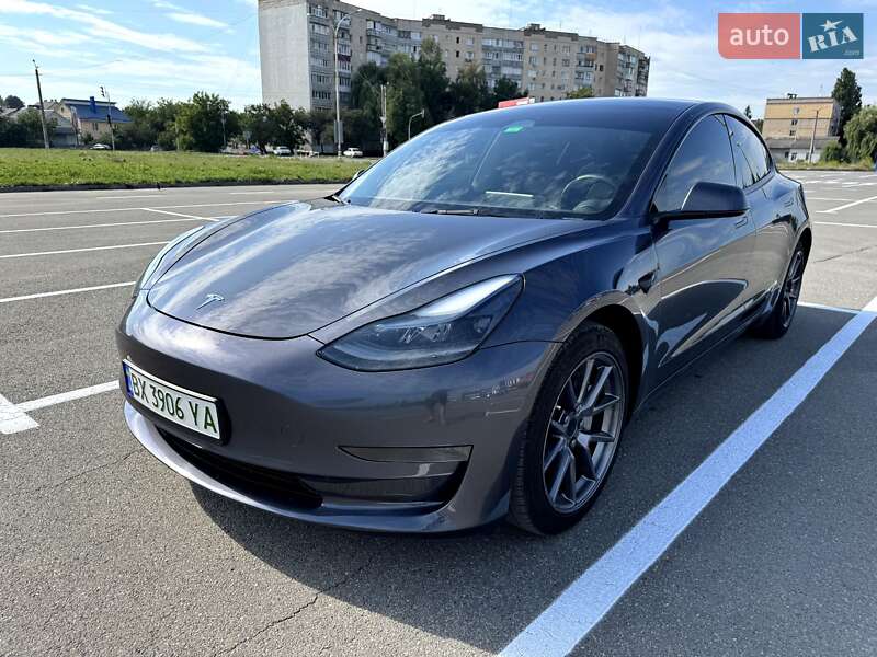 Седан Tesla Model 3 2023 в Каменец-Подольском