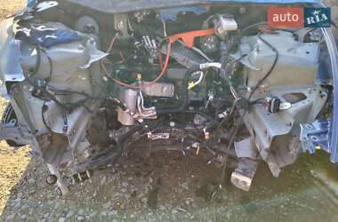 Седан Tesla Model 3 2024 в 