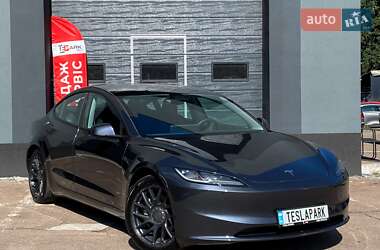 Седан Tesla Model 3 2024 в Києві