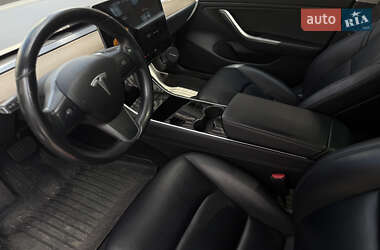 Седан Tesla Model 3 2018 в 