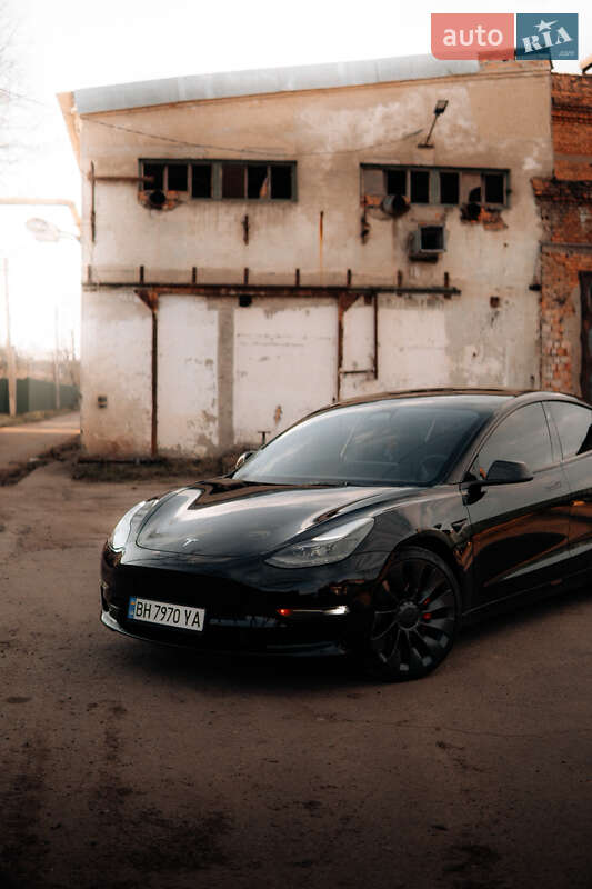 Седан Tesla Model 3 2023 в Измаиле фото 4 Седан Tesla Model 3 2023 в Измаиле