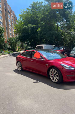 Седан Tesla Model 3 2019 в 