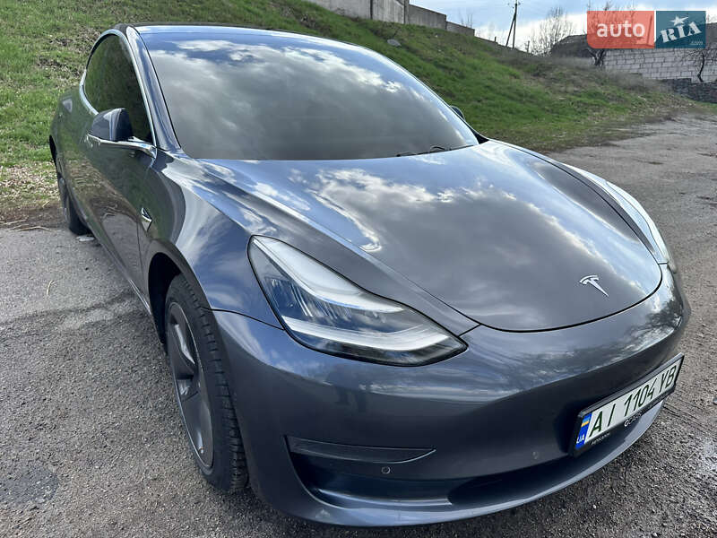 Седан Tesla Model 3 2019 в Белой Церкви