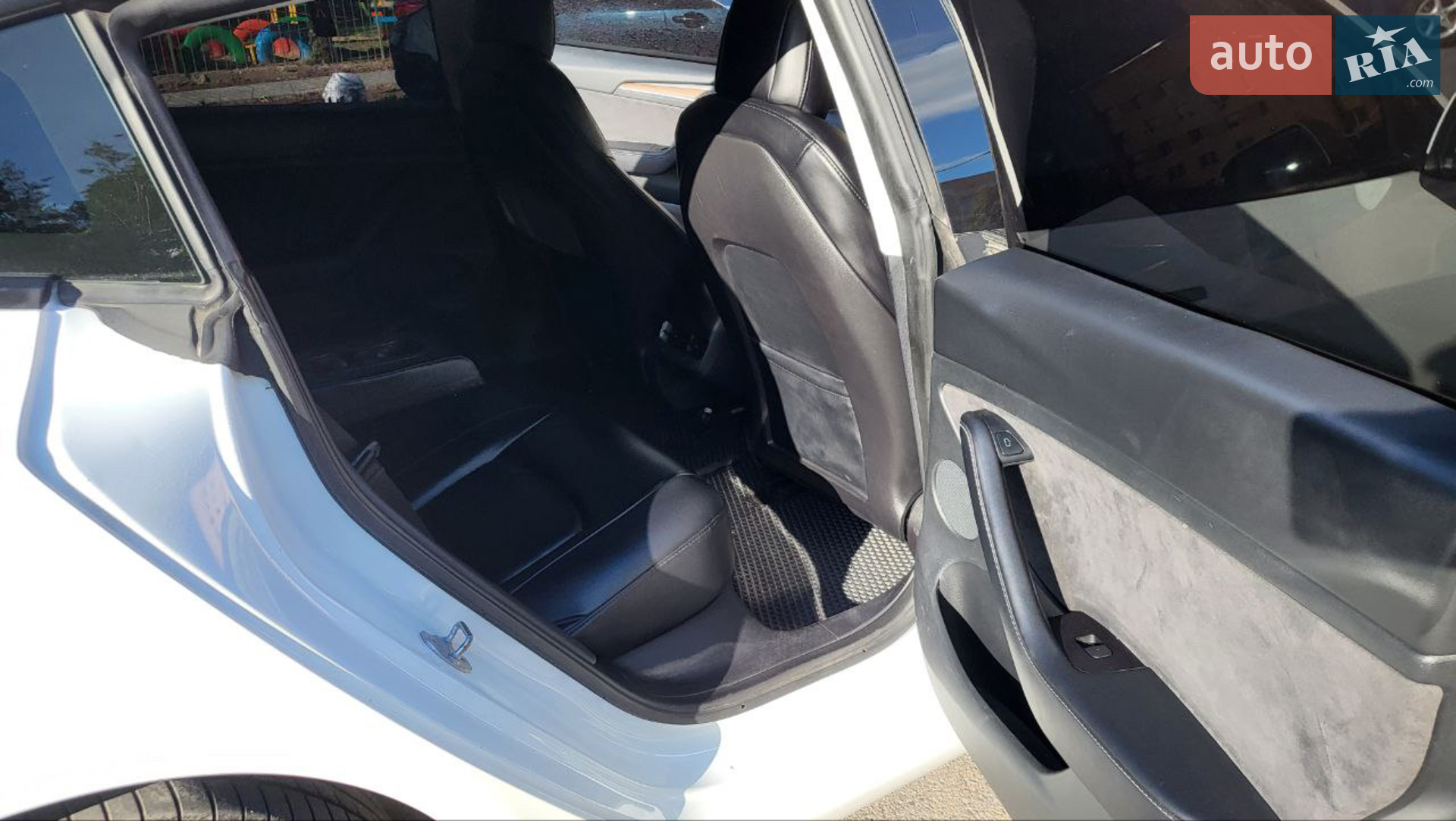 2021 Tesla Model 3 - мініатюра 24