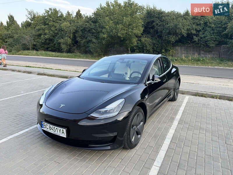 Седан Tesla Model 3 2019 в Львові фото 3 Седан Tesla Model 3 2019 в Львові