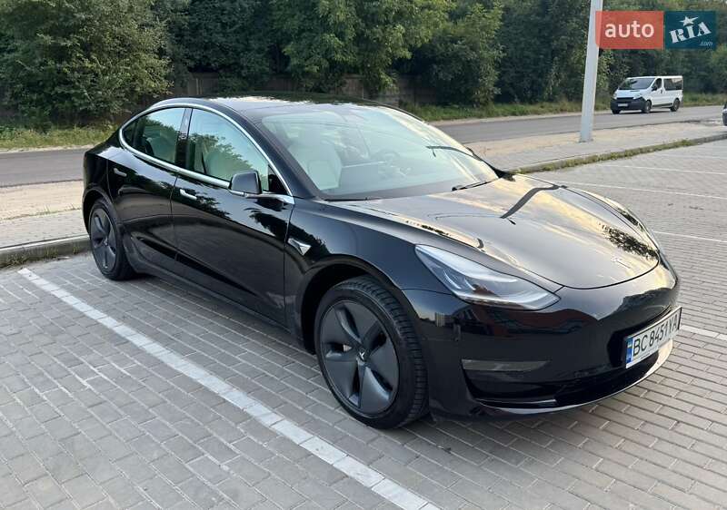 Седан Tesla Model 3 2019 в Львові фото 4 Седан Tesla Model 3 2019 в Львові