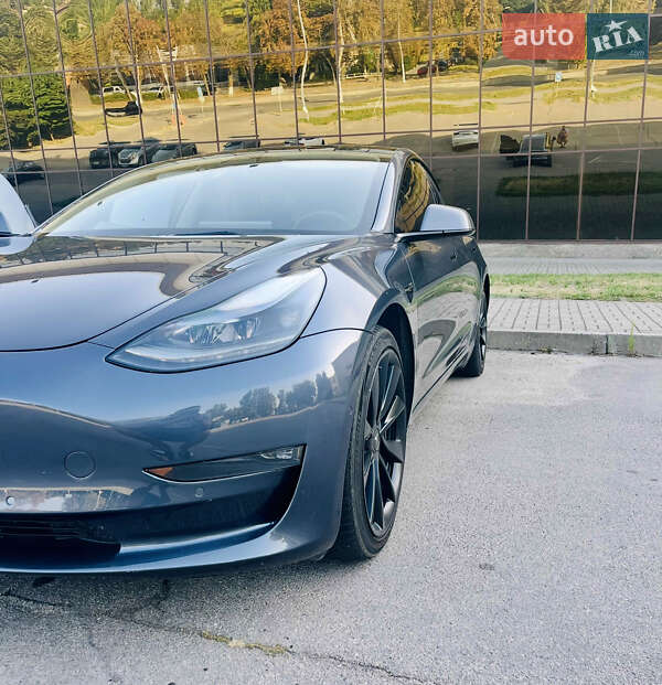 Седан Tesla Model 3 2022 в Запоріжжі фото 2 Седан Tesla Model 3 2022 в Запоріжжі