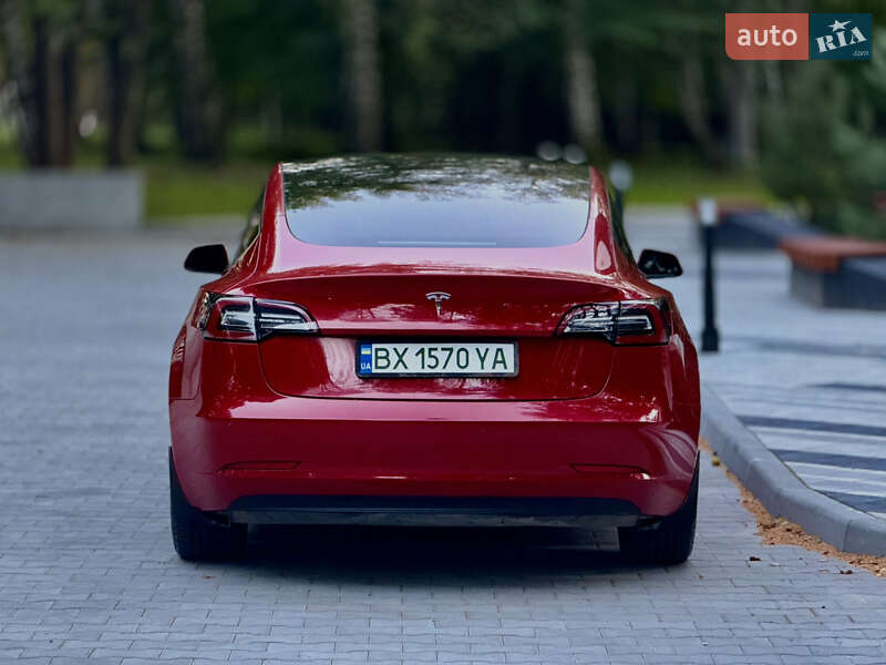 Седан Tesla Model 3 2021 в Тернополе фото 16 Седан Tesla Model 3 2021 в Тернополе