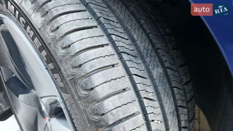 Седан Tesla Model 3 2020 в Шепетовке