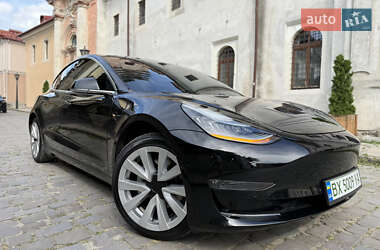 Седан Tesla Model 3 2018 в 