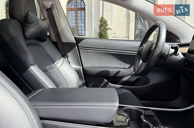 Седан Tesla Model 3 2018 в 