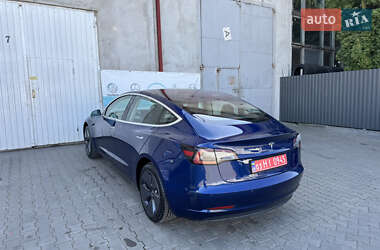 Седан Tesla Model 3 2018 в 