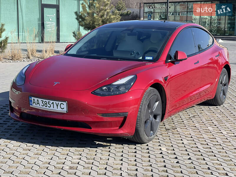 Седан Tesla Model 3 2022 в Львові фото 10 Седан Tesla Model 3 2022 в Львові