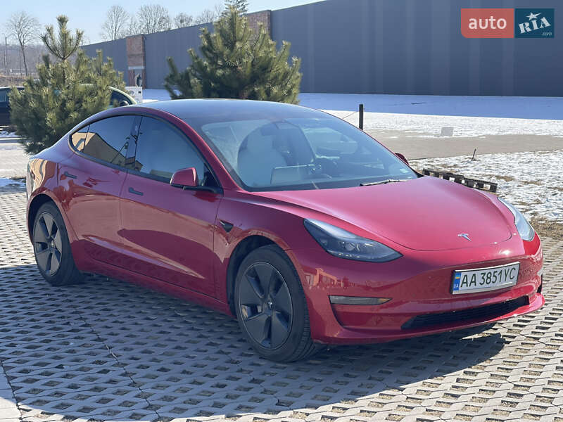 Седан Tesla Model 3 2022 в Львові фото 33 Седан Tesla Model 3 2022 в Львові