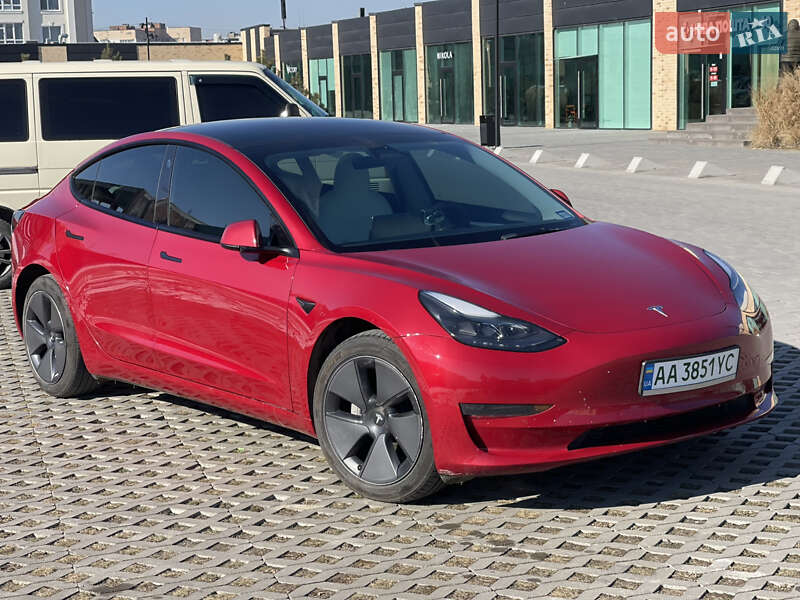 Седан Tesla Model 3 2022 в Львові фото 46 Седан Tesla Model 3 2022 в Львові
