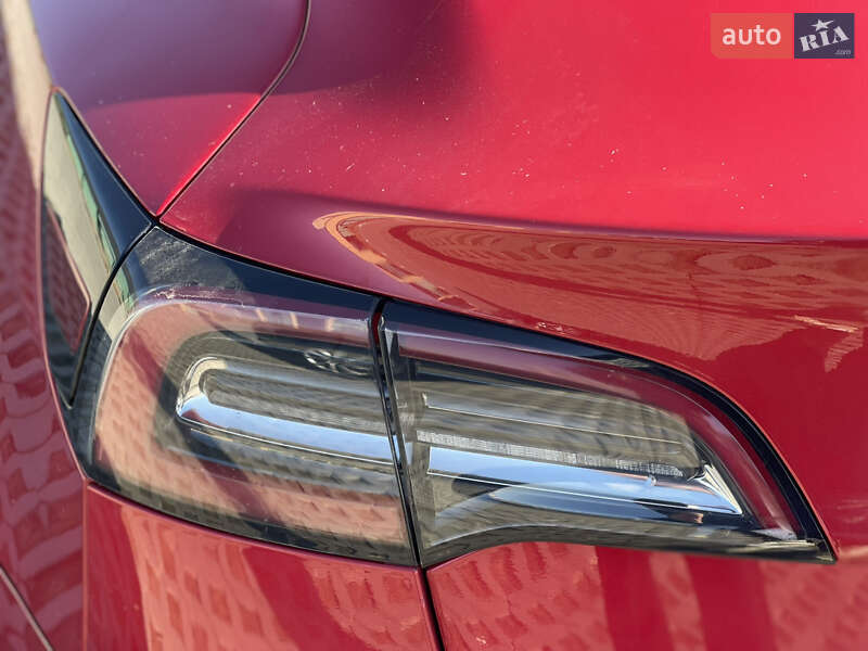 Седан Tesla Model 3 2022 в Львові фото 59 Седан Tesla Model 3 2022 в Львові